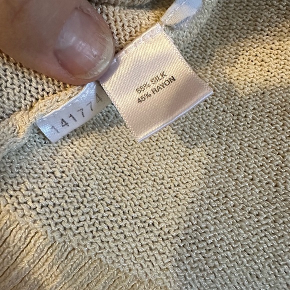 Ann Taylor size small beaded cream cardigan - Picture 3 of 6